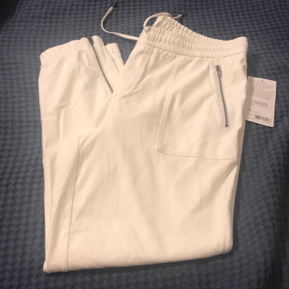 Athleta Pants - Athleta